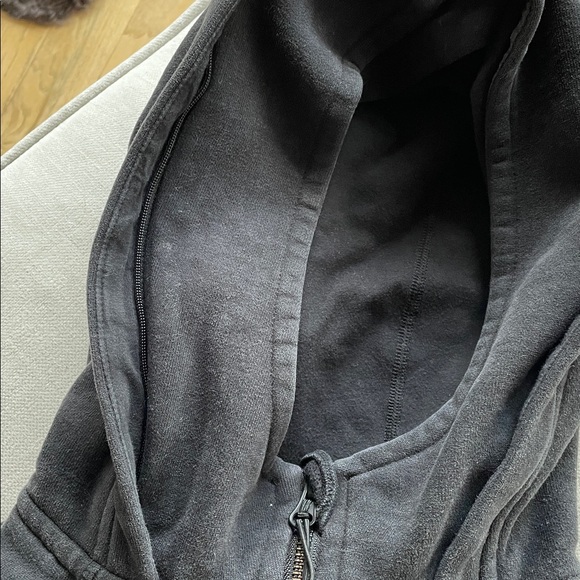 Lululemon Scuba Hoodie, Black, Size 10(?) - Picture 12 of 12